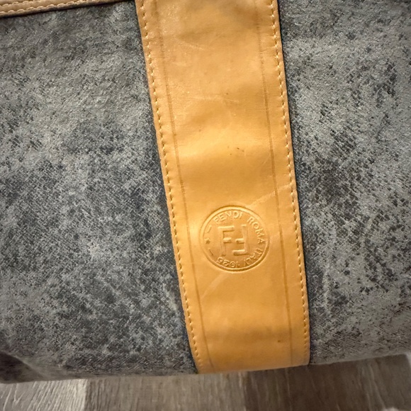 Authentic Fendi bag. Gray suede and leather lining and trim - Picture 2 of 8